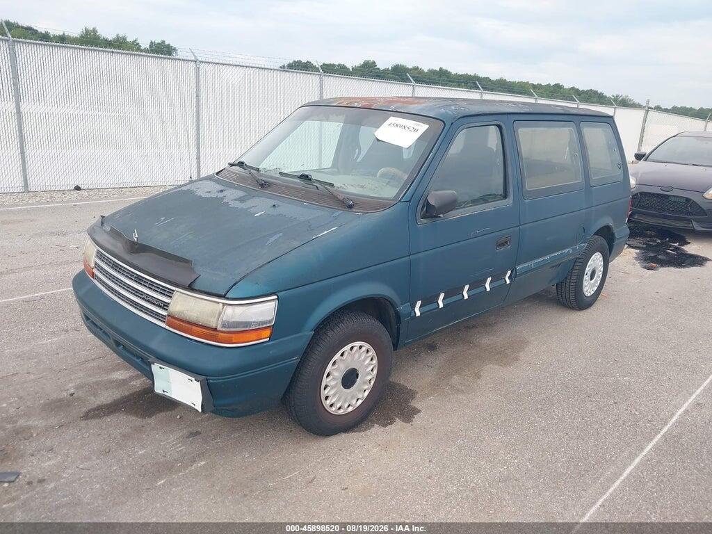 2P4FH2535SR138462 1995 PLYMOUTH VOYAGER photo no. 2