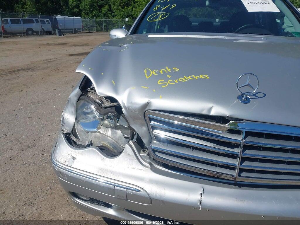 WDBRF61J74E017465 2004 MERCEDES-BENZ C 240 photo no. 6