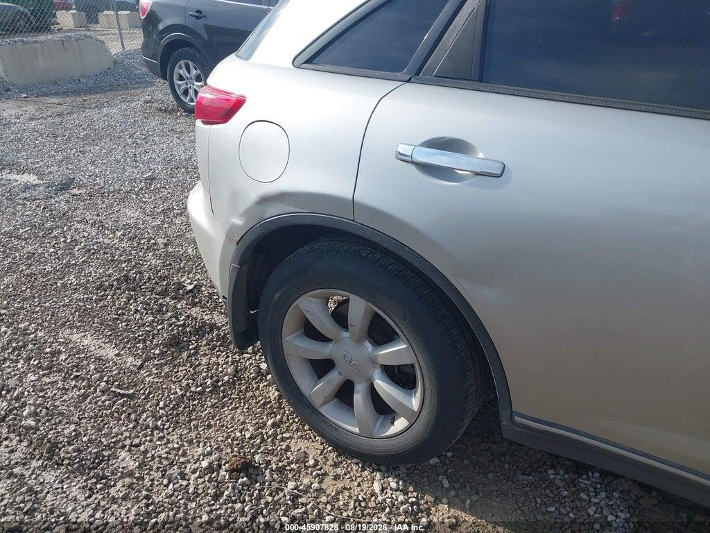 JNRAS08W54X219444 2004 INFINITI FX35 photo no. 12