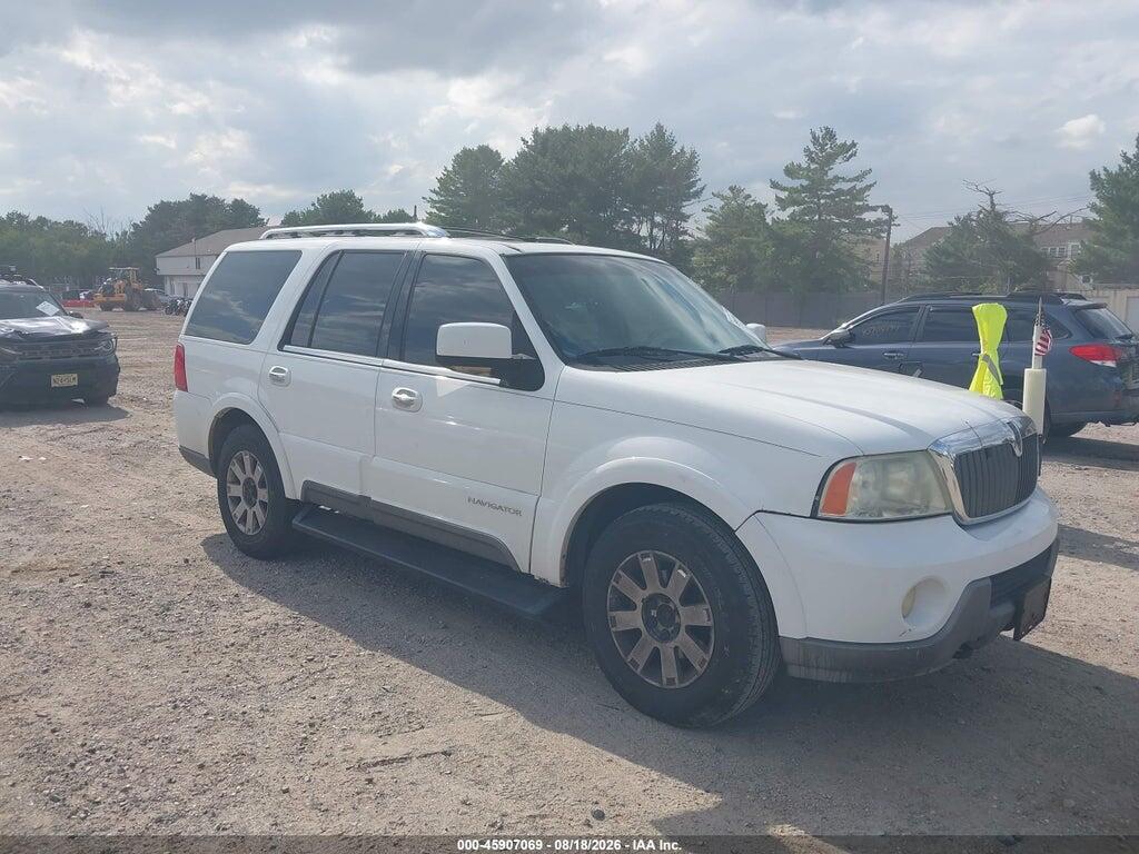 2004 LINCOLN NAVIGATOR 5LMFU28RX4LJ11617