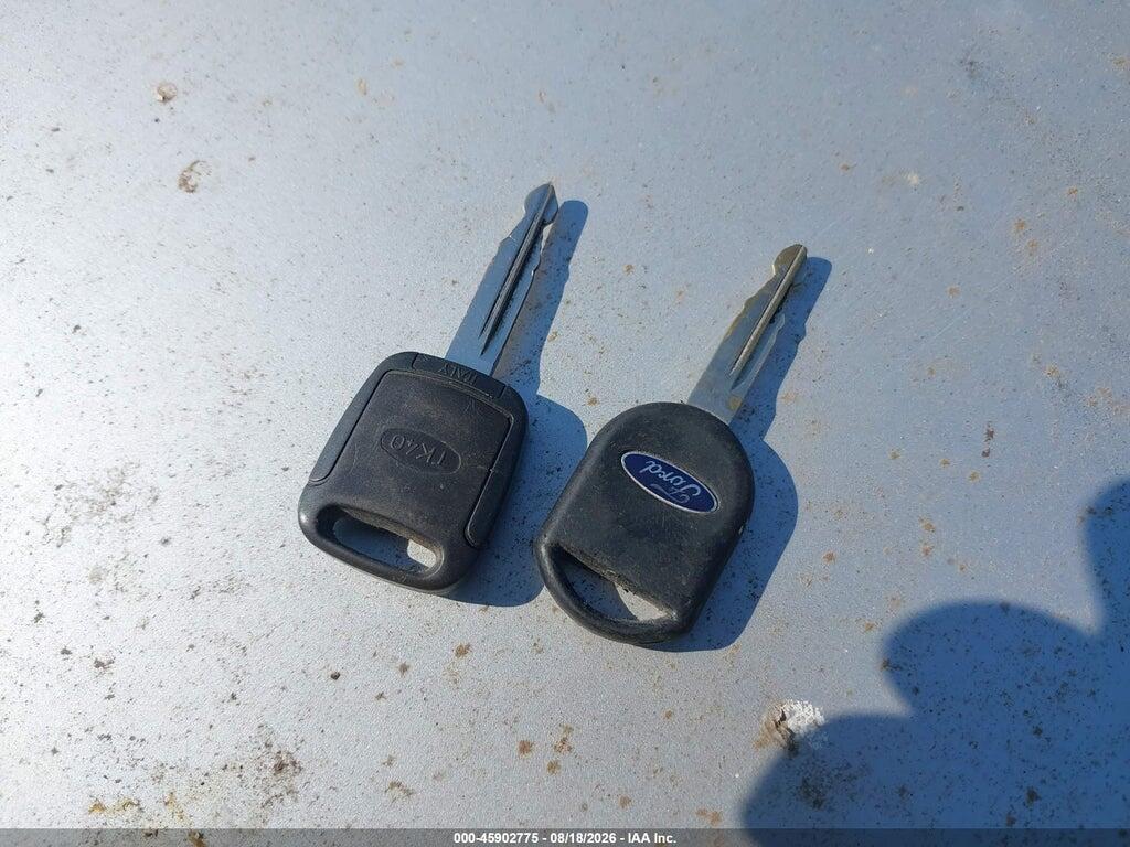 1FAFP52U54A111247 2004 FORD TAURUS photo no. 11