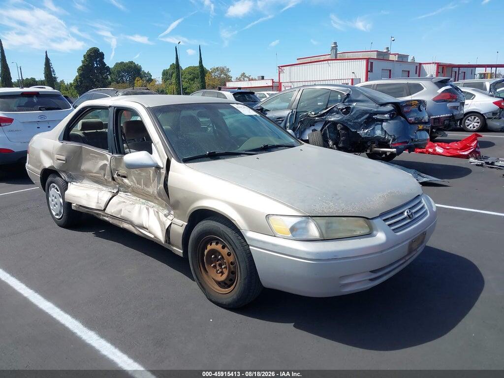 1998 TOYOTA CAMRY JT2BG28K7W0215964