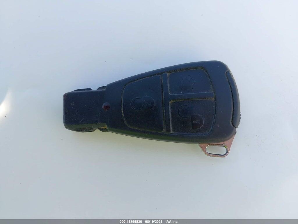 WDBHA33G5WF736947 1998 MERCEDES-BENZ C 43 photo no. 11