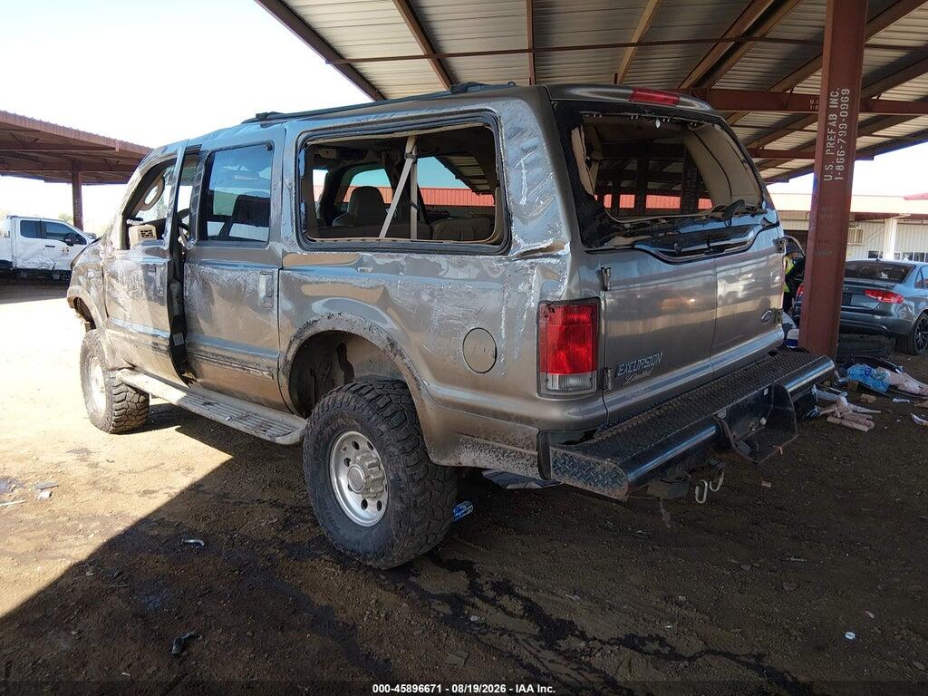 1FMSU43PX4ED60720 2004 FORD EXCURSION photo no. 3