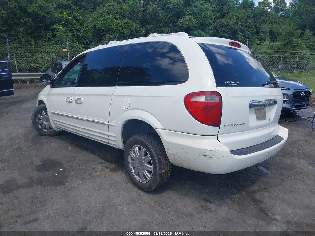 2C8GP64LX4R592003 2004 CHRYSLER TOWN & COUNTRY photo no. 3