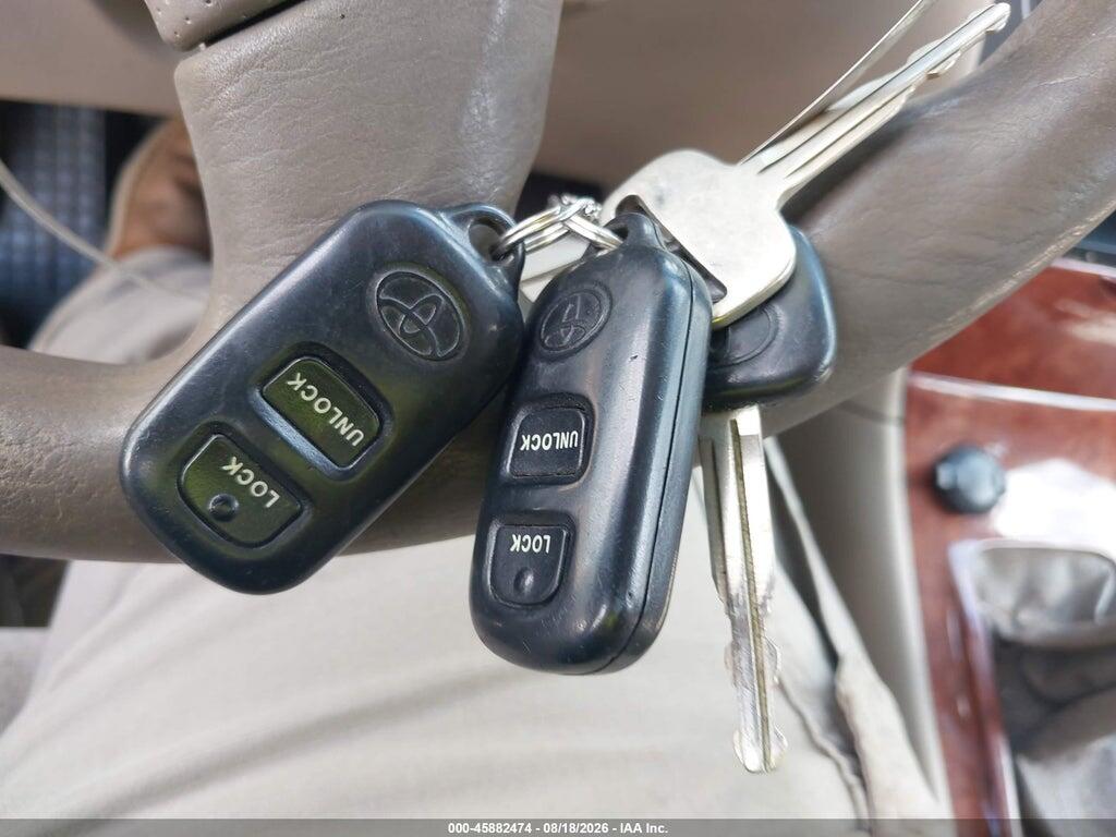 2T1BR32E44C246795 2004 TOYOTA COROLLA photo no. 11
