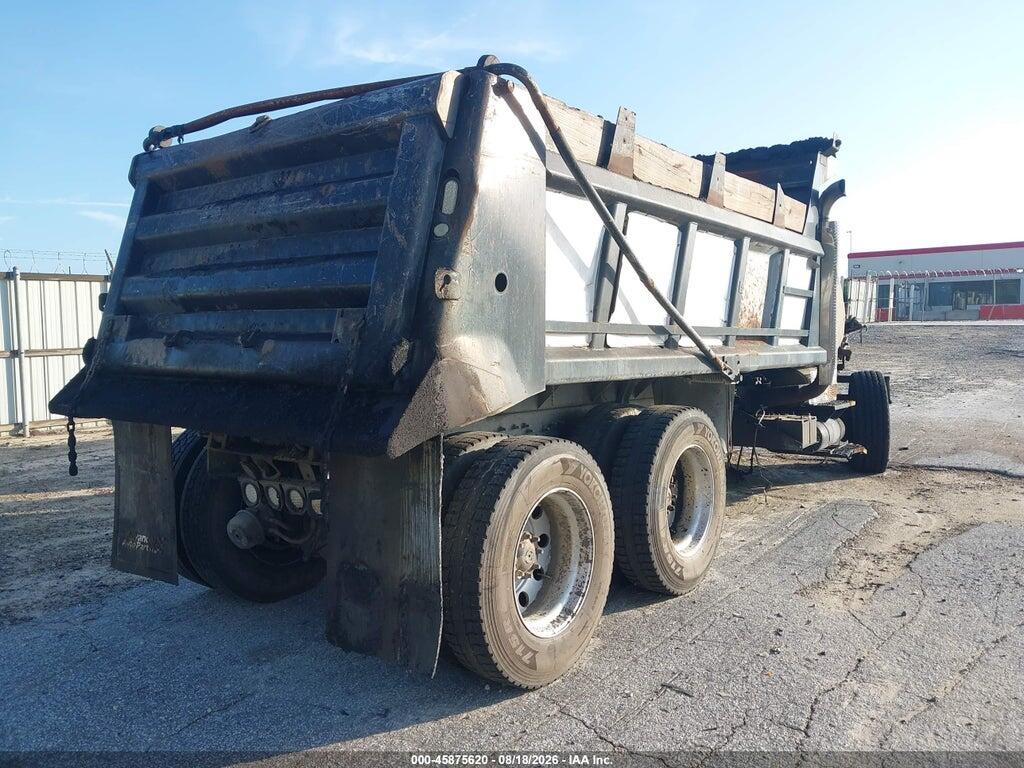 1HTWYAXT94J016239 2004 INTERNATIONAL 7000 photo no. 4