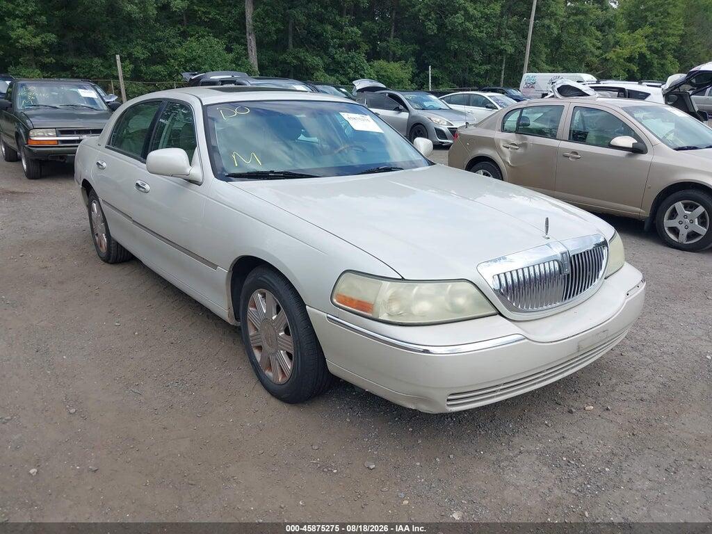 2004 LINCOLN TOWN CAR 1LNHM83W84Y638148