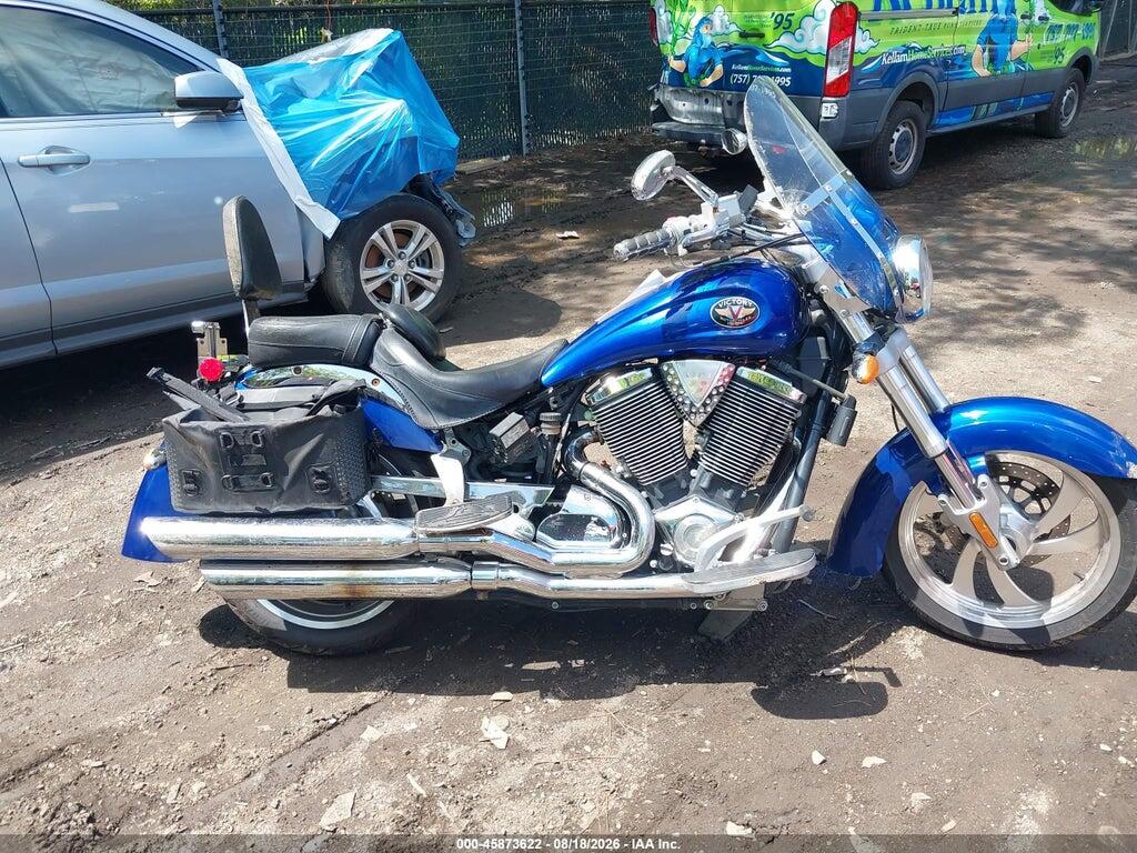 5VPCB16D343005383 2004 VICTORY MOTORCYCLES KINGPIN photo no. 11