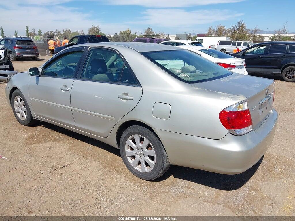 4T1BE32K15U065879 2005 TOYOTA CAMRY photo no. 3