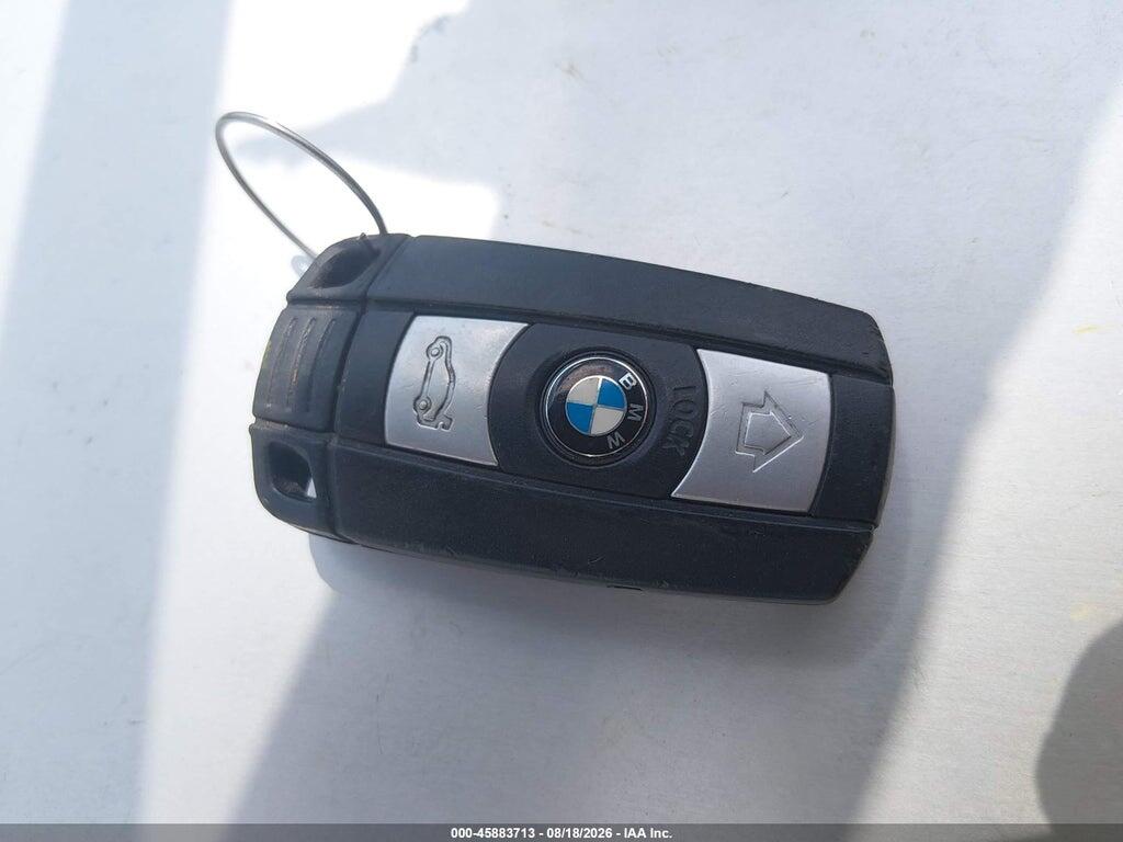WBAPH575X9NM33814 2009 BMW 328I photo no. 11