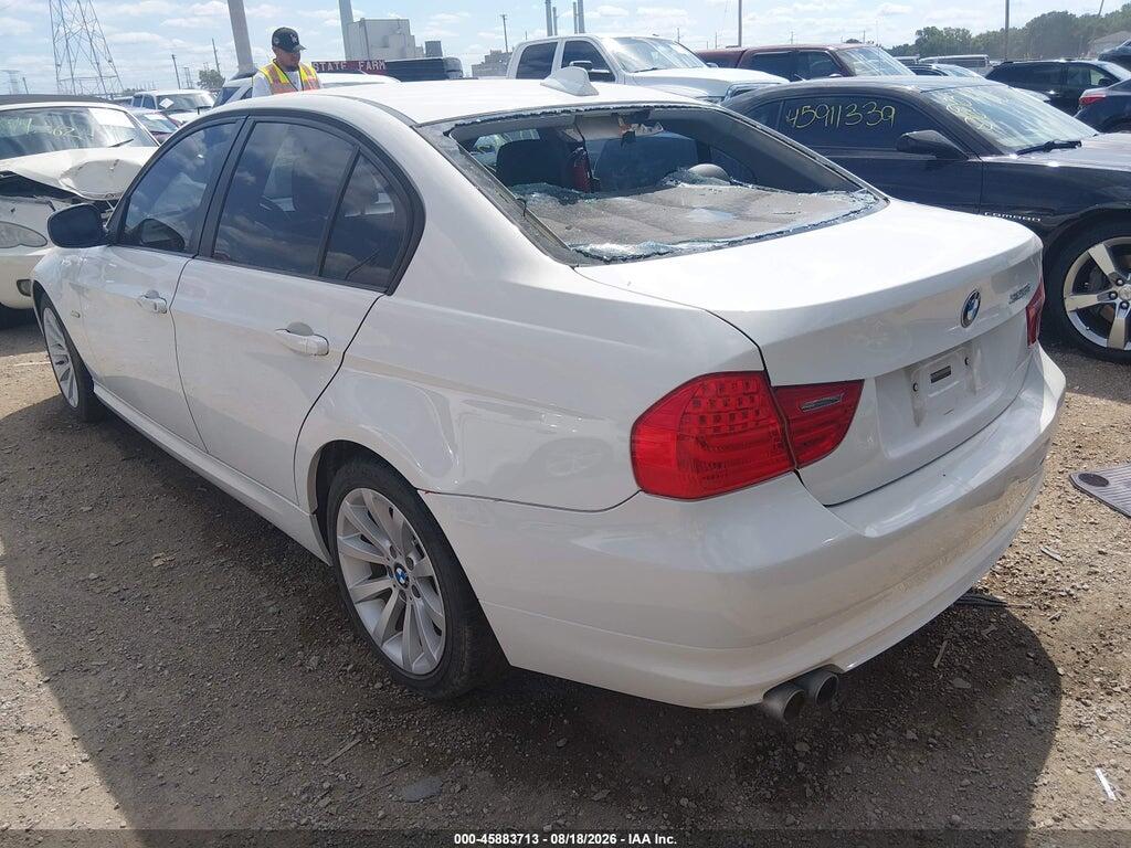 WBAPH575X9NM33814 2009 BMW 328I photo no. 3