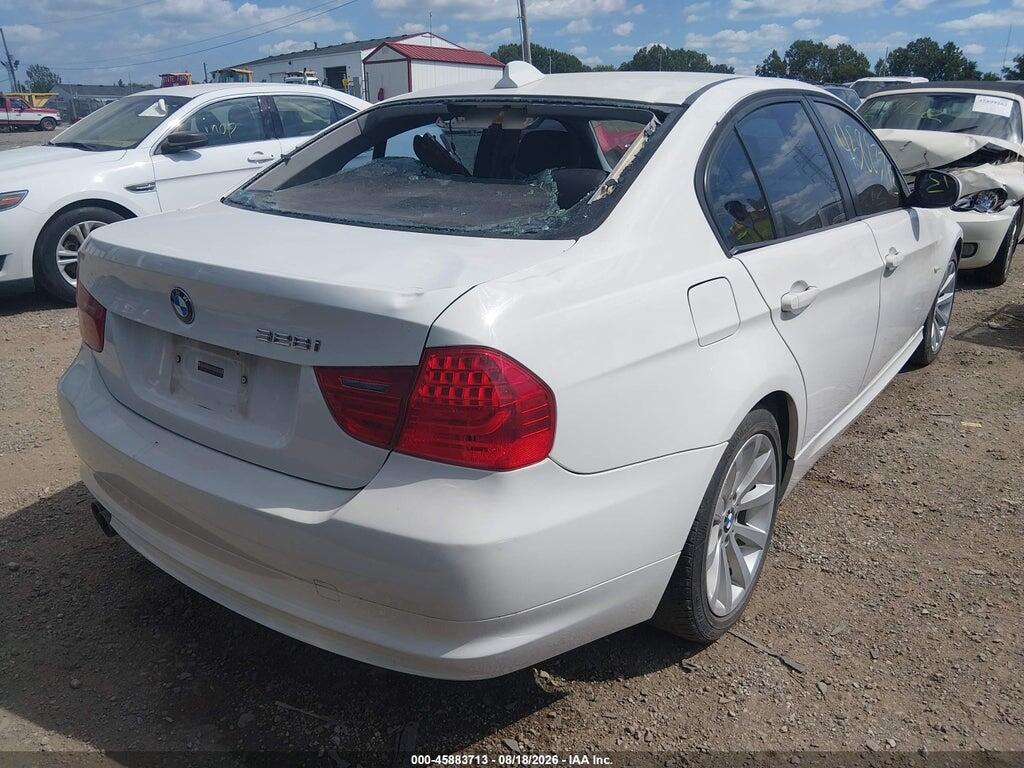 WBAPH575X9NM33814 2009 BMW 328I photo no. 4