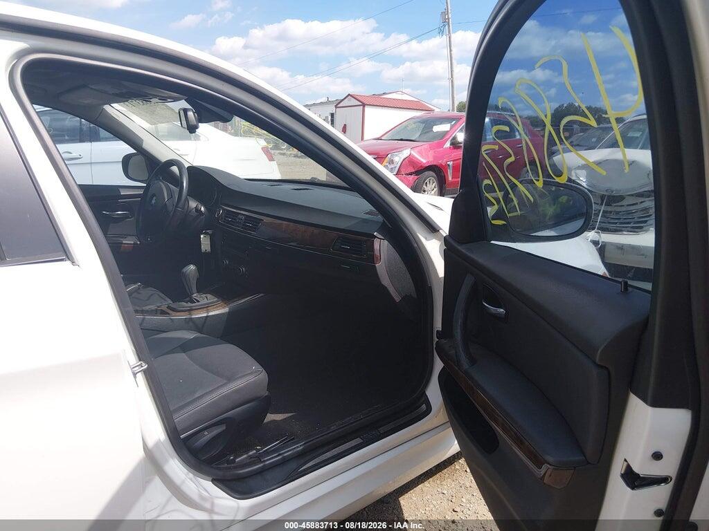 WBAPH575X9NM33814 2009 BMW 328I photo no. 5