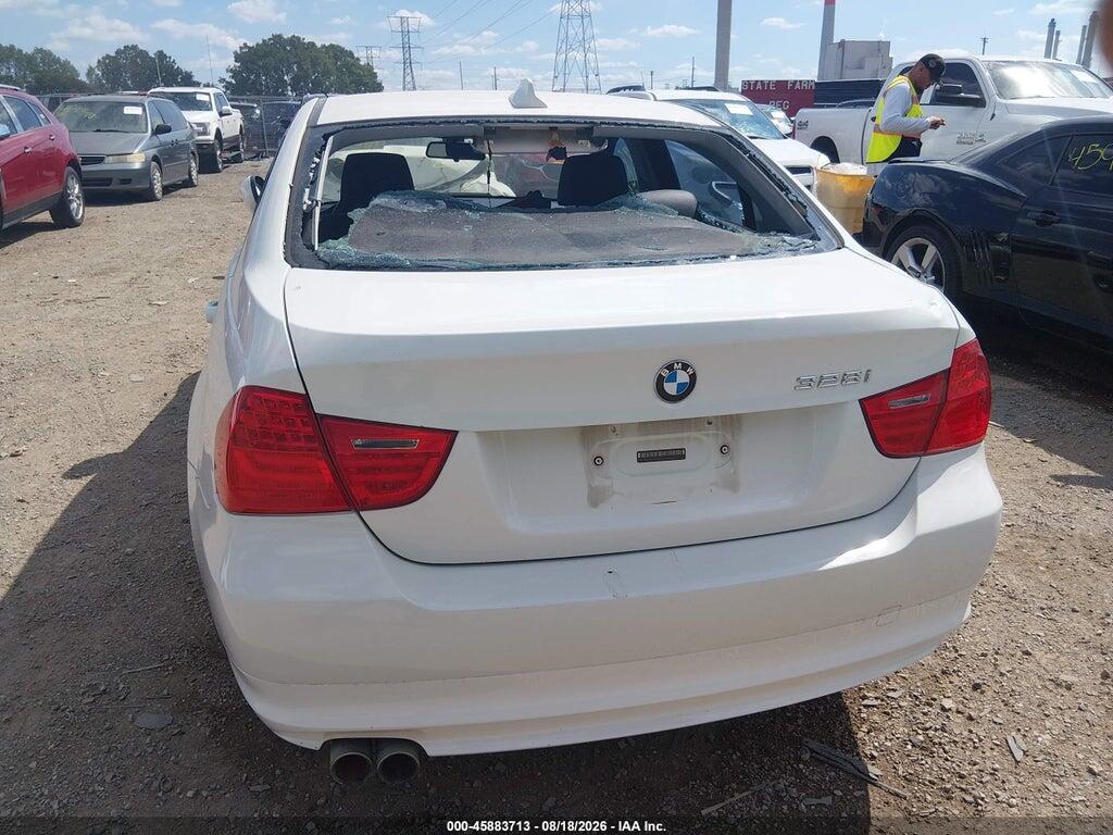 WBAPH575X9NM33814 2009 BMW 328I photo no. 6