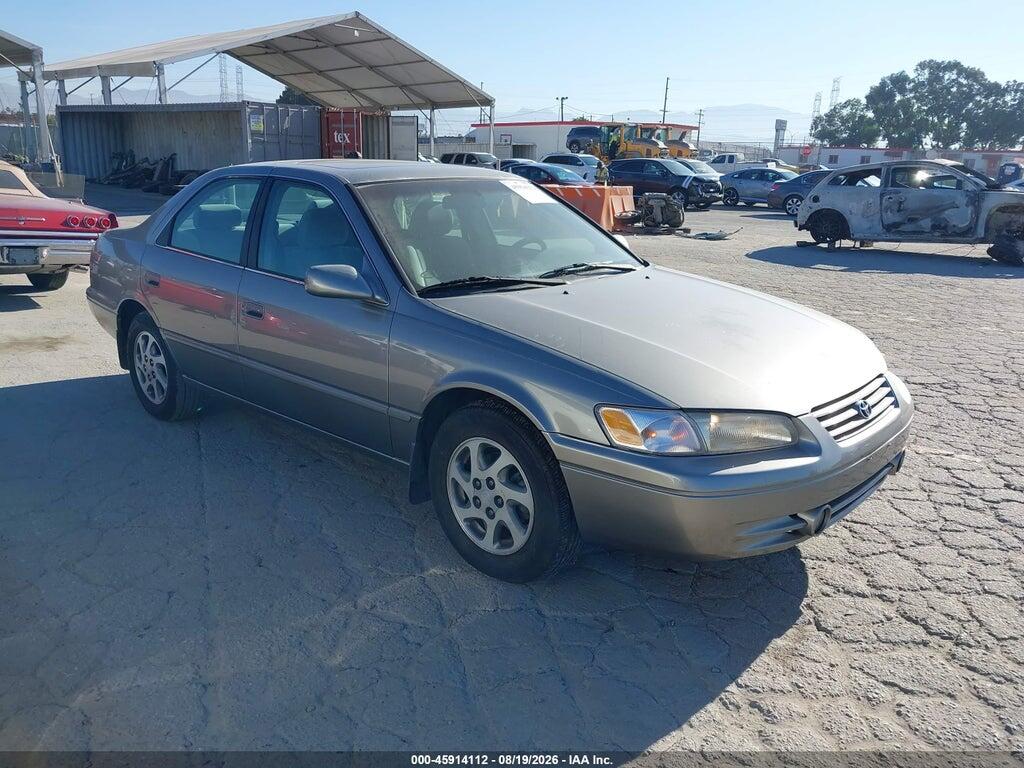 4T1BF28K2XU087679 1999 TOYOTA CAMRY photo no. 1