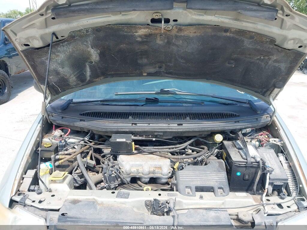 2C4GJ2533YR824666 2000 CHRYSLER VOYAGER photo no. 10
