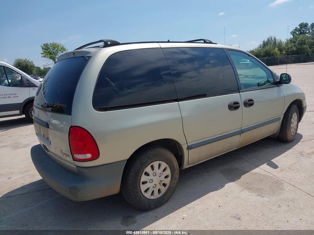 2C4GJ2533YR824666 2000 CHRYSLER VOYAGER photo no. 4