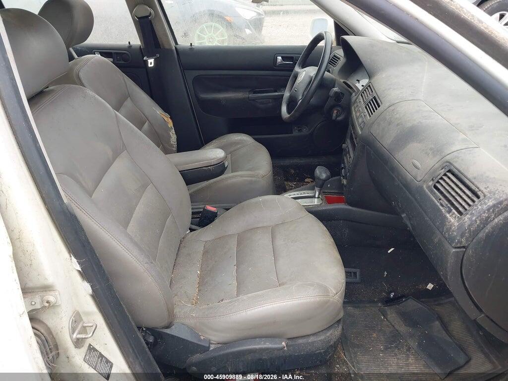 3VWSF29M3YM039762 2000 VOLKSWAGEN JETTA photo no. 5
