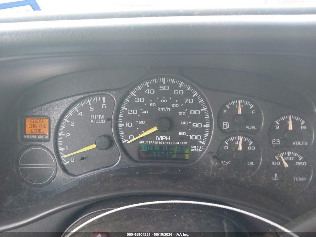 1GTEC19T7YZ175823 2000 GMC SIERRA 1500 photo no. 7