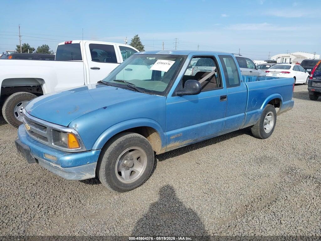 1GCCS1948TK233023 1996 CHEVROLET S TRUCK photo no. 2