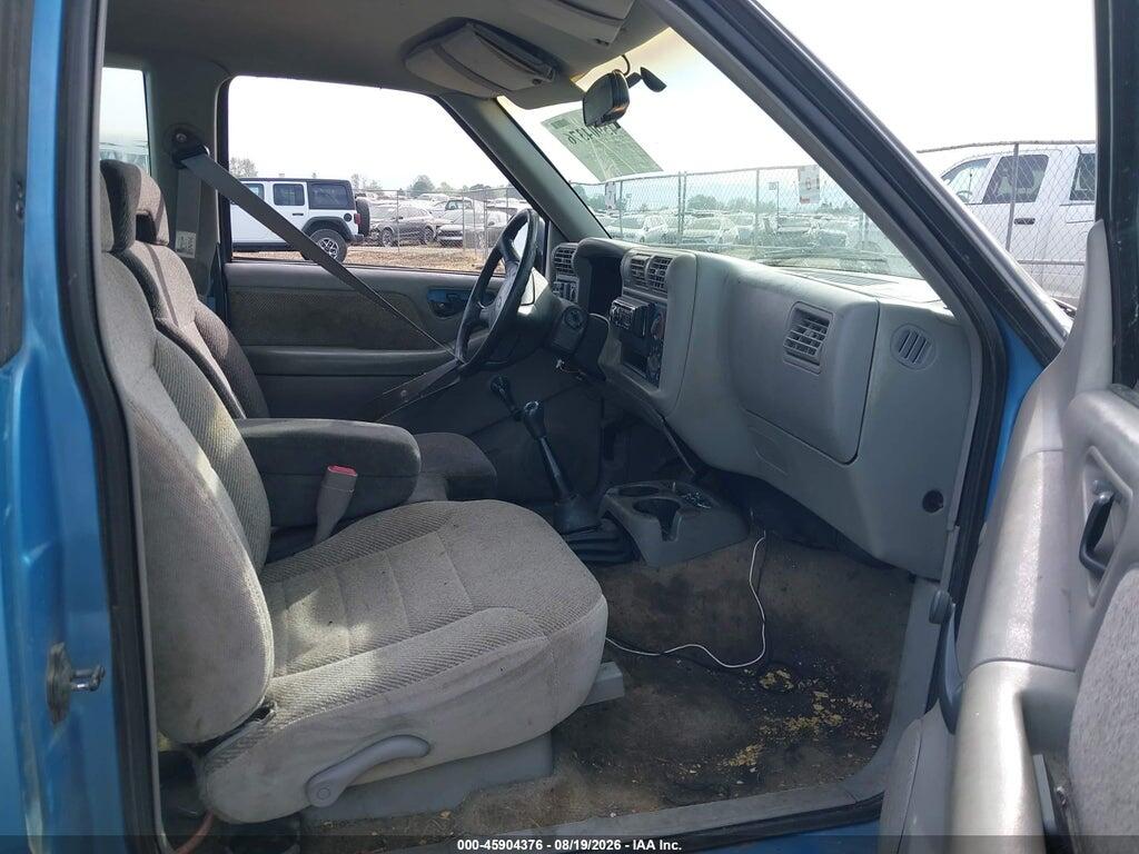 1GCCS1948TK233023 1996 CHEVROLET S TRUCK photo no. 5