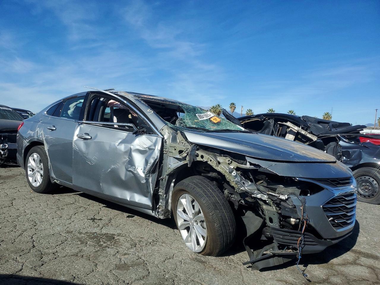2024 CHEVROLET MALIBU LT — Фото 4 из 12