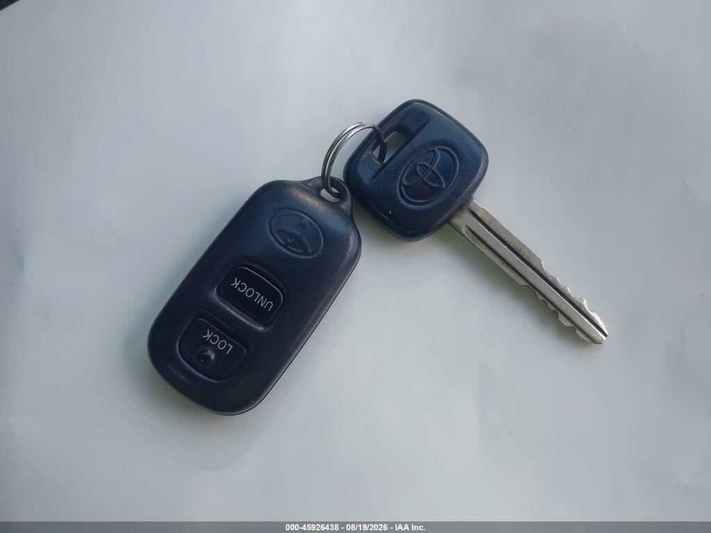 JTEGD21A020043242 2002 TOYOTA HIGHLANDER photo no. 11