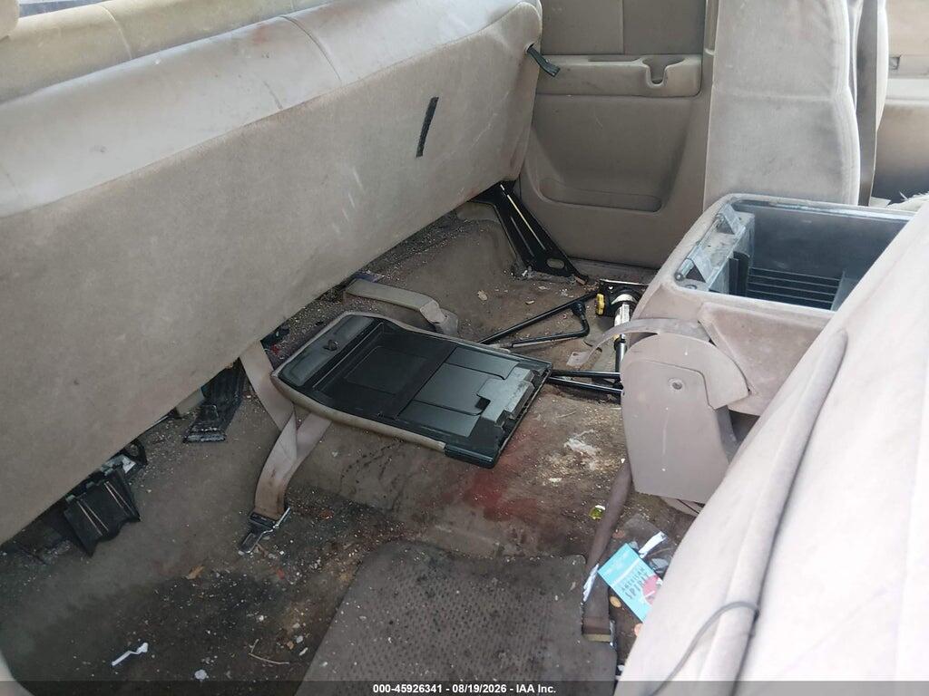 1GCEK19TX2E160069 2002 CHEVROLET SILVERADO 1500 photo no. 8