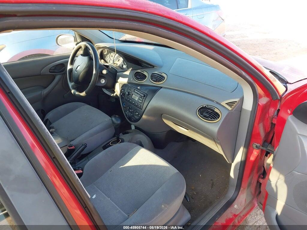 1FAFP33P02W196141 2002 FORD FOCUS photo no. 5