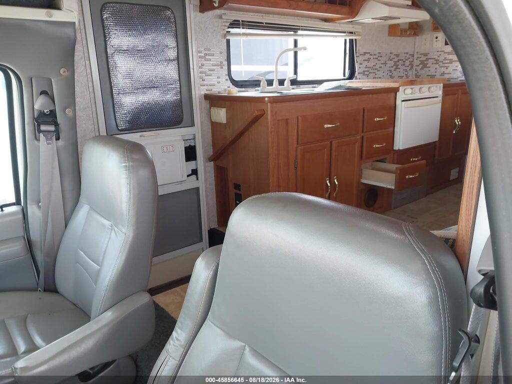 1FDXE45FX2HB52658 2002 FORD E-450 CUTAWAY photo no. 6