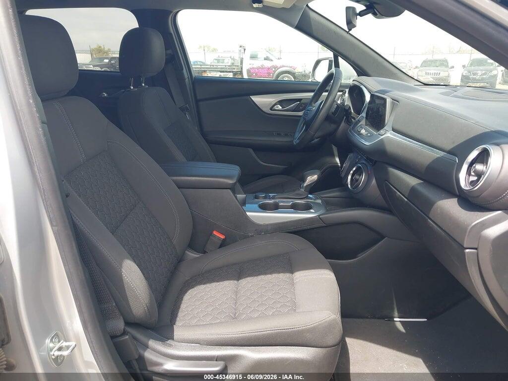 3GNKBHR40MS553485 2021 CHEVROLET BLAZER photo no. 5