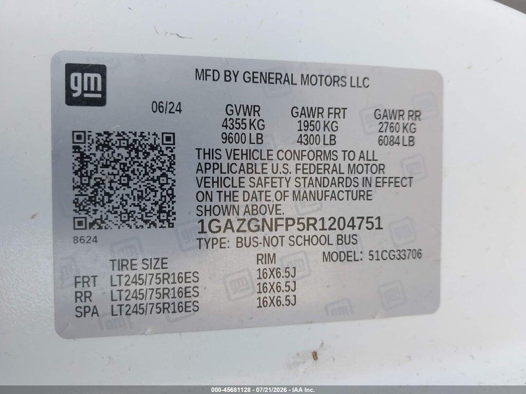1GAZGNFP5R1204751 2024 CHEVROLET EXPRESS PASSENGER photo no. 9