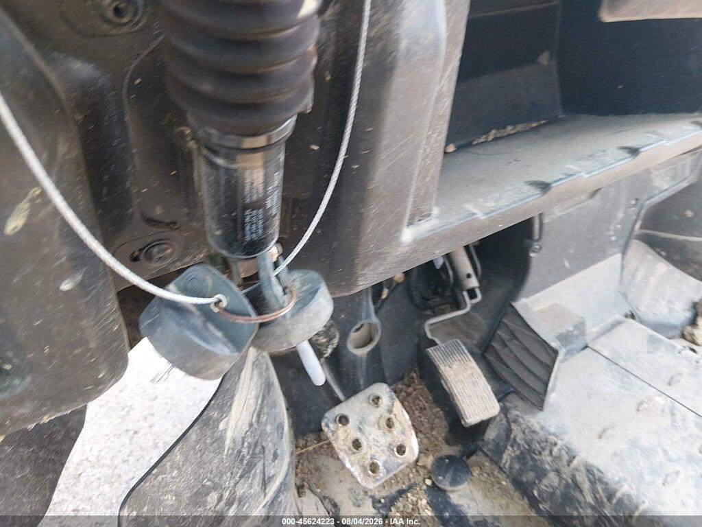 3JBUGAX42RK000098 2024 CAN-AM DEFENDER photo no. 11