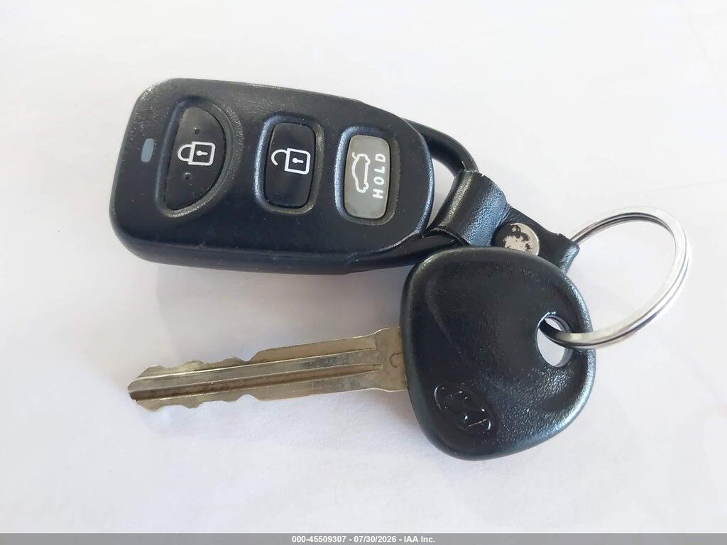 5NPD74LF4LH600922 2020 HYUNDAI ELANTRA photo no. 11