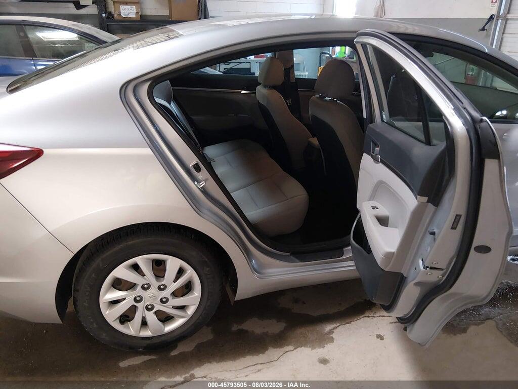 5NPD74LF1LH601283 2020 HYUNDAI ELANTRA photo no. 8
