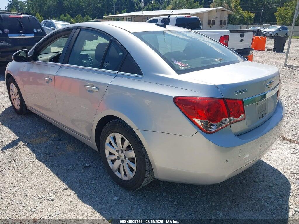 1G1PF5S95B7308967 2011 CHEVROLET CRUZE photo no. 3