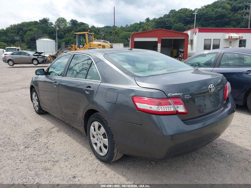 4T1BF3EK4BU682682 2011 TOYOTA CAMRY photo no. 3