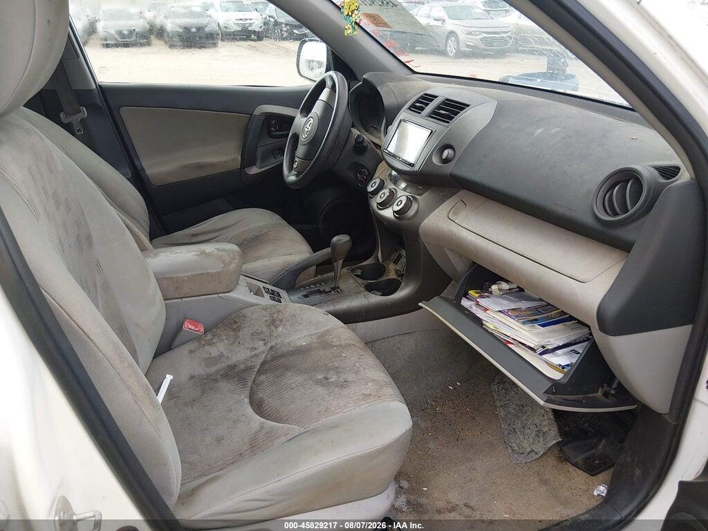2T3BF4DV8BW099802 2011 TOYOTA RAV4 photo no. 5