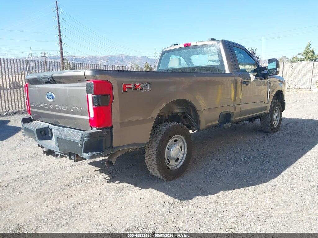 1FTRF2BA8PED37746 2023 FORD F-250 photo no. 4