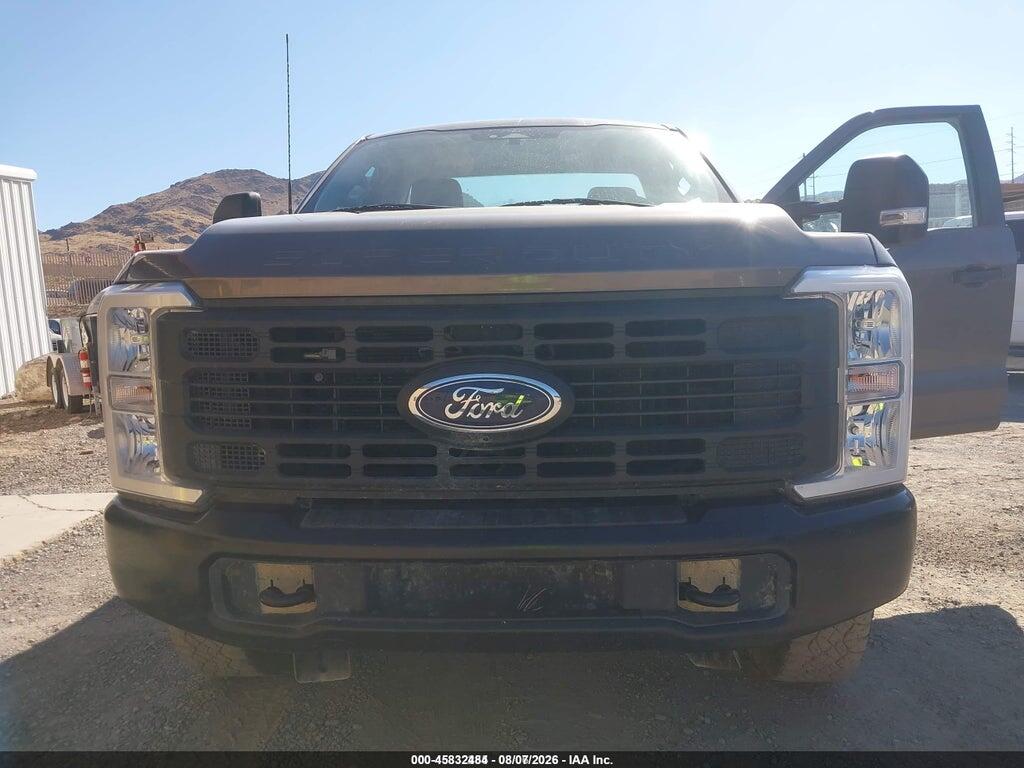 1FTRF2BA8PED37746 2023 FORD F-250 photo no. 6
