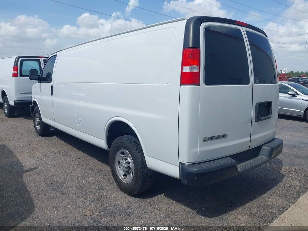 1GCZGHFP8P1105833 2023 CHEVROLET EXPRESS CARGO photo no. 3
