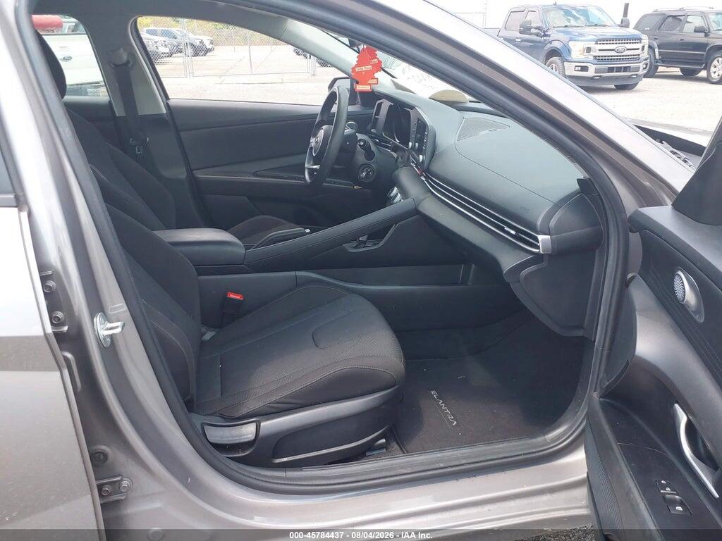 KMHLL4AGXPU554331 2023 HYUNDAI ELANTRA photo no. 5