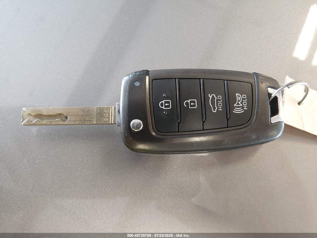 KMHLL4AG1PU550104 2023 HYUNDAI ELANTRA photo no. 11