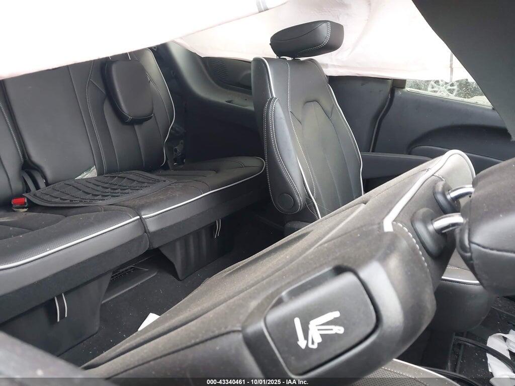 2C4RC1GG6SR613871 2025 CHRYSLER PACIFICA photo no. 8