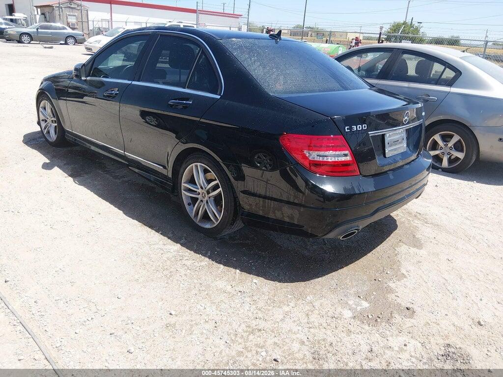 WDDGF8BB2CF923632 2012 MERCEDES-BENZ C 300 photo no. 3