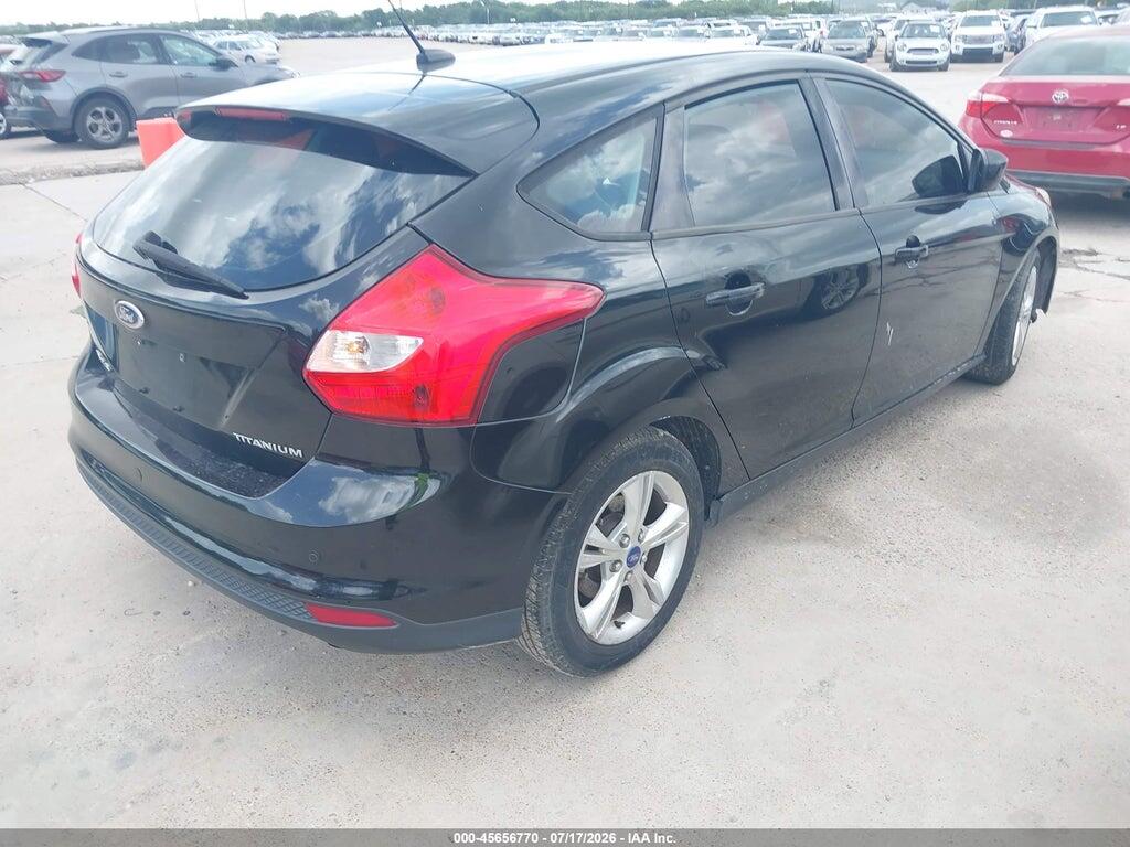 1FAHP3K22CL284285 2012 FORD FOCUS photo no. 4
