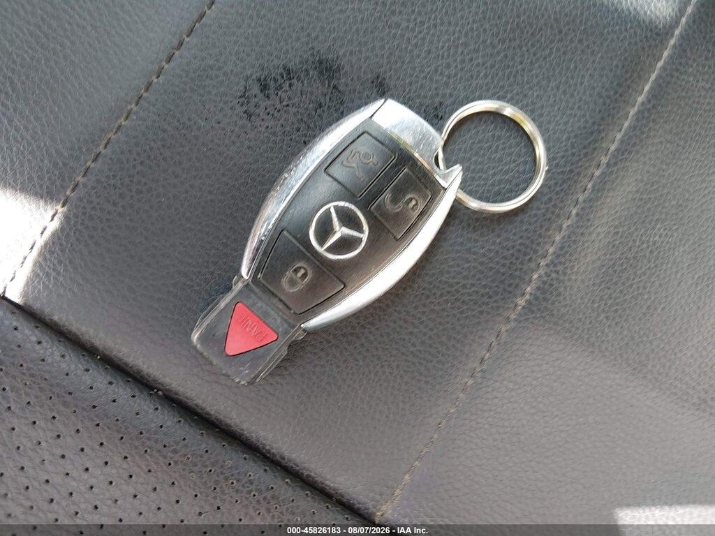 WDDGF5EB7AR093252 2010 MERCEDES-BENZ C 300 photo no. 11