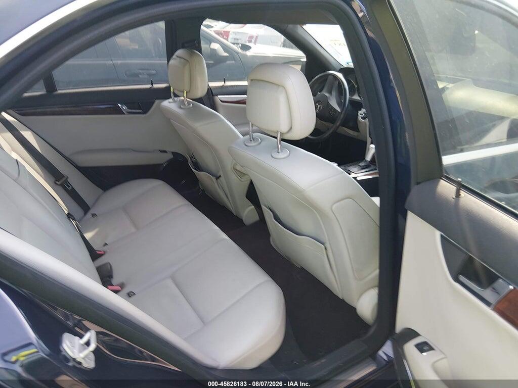WDDGF5EB7AR093252 2010 MERCEDES-BENZ C 300 photo no. 8