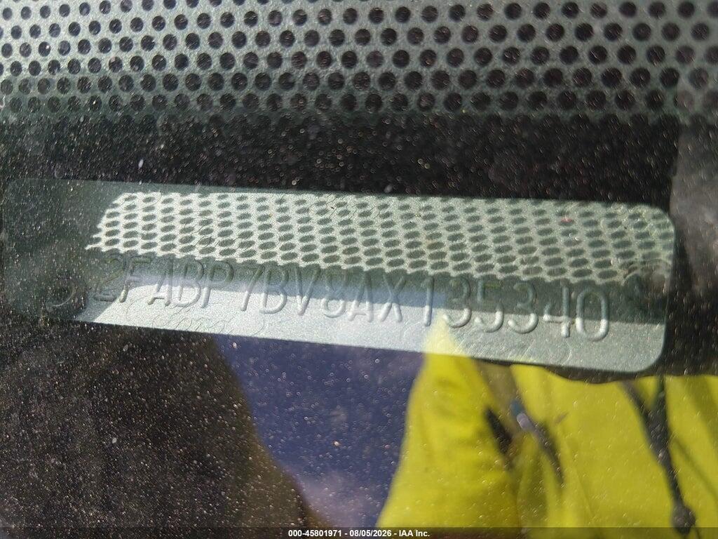 2FABP7BV8AX135340 2010 FORD CROWN VICTORIA photo no. 9